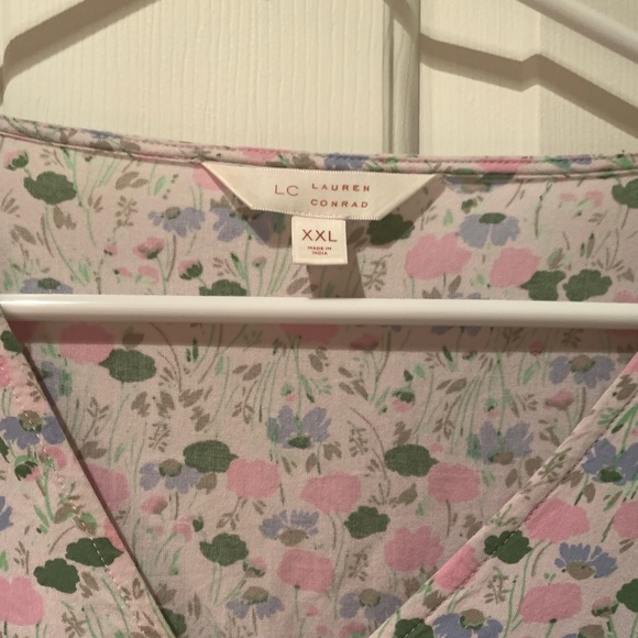 LC Lauren Conrad blouse XXL - Picture 5 of 8